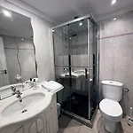 Piso Centro Wifi 3 شقة *